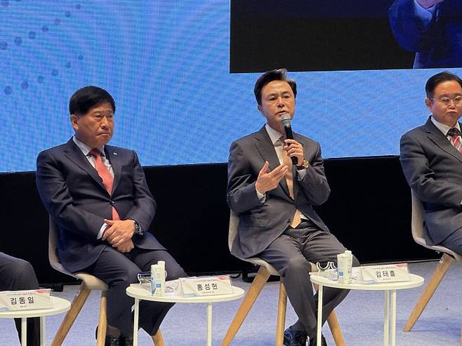 김태흠 충남지사가 4일 단국대 천안캠퍼스 학생회관에서 타운홀 미팅을 진행했다. /사진=오현민 기자