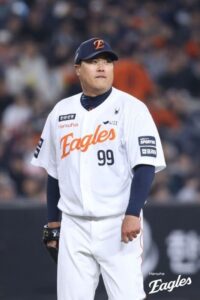 ‘WBC→16일 귀국→23일 출격’ 천하의 류현진이 2루 악송구를, 첫 등판 어땠나…146km 쾅, 4이닝 KK 1자책 [MD대전] : 네이트 스포츠